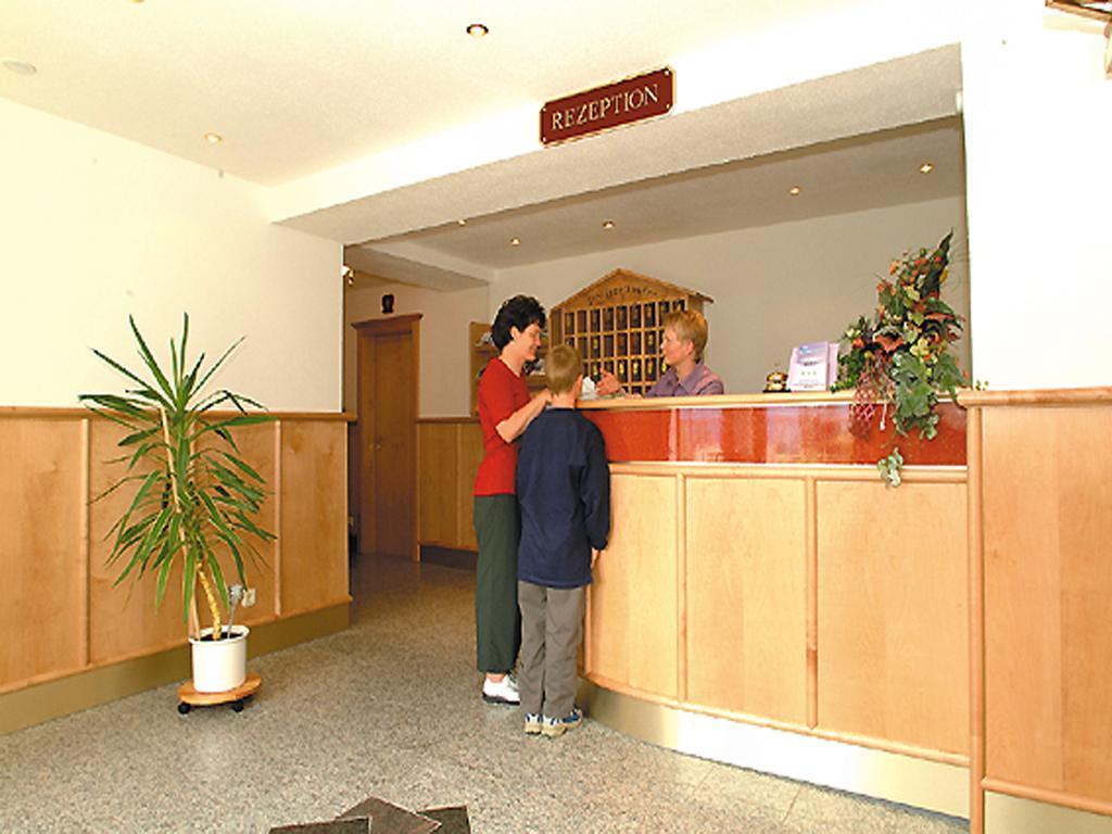 Garnihotel Zur Linde - Bayerischer Wald - Aktivcard Mit 154 Kostenfreien Leistungen - Kostenloser Parkplatz ローベルク エクステリア 写真